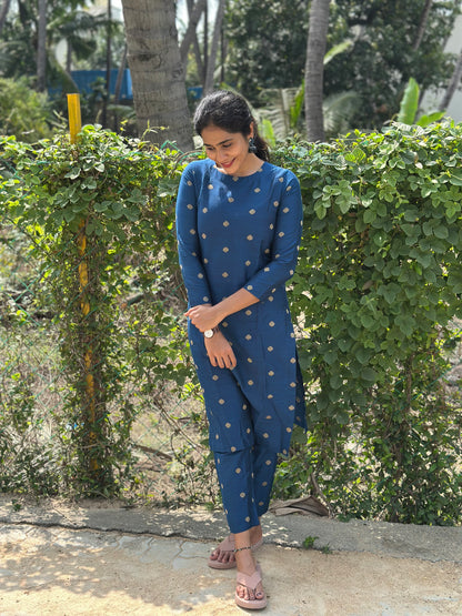 Dhrithi - Silk Cotton Coord Set - In Weaving fabric - Blue