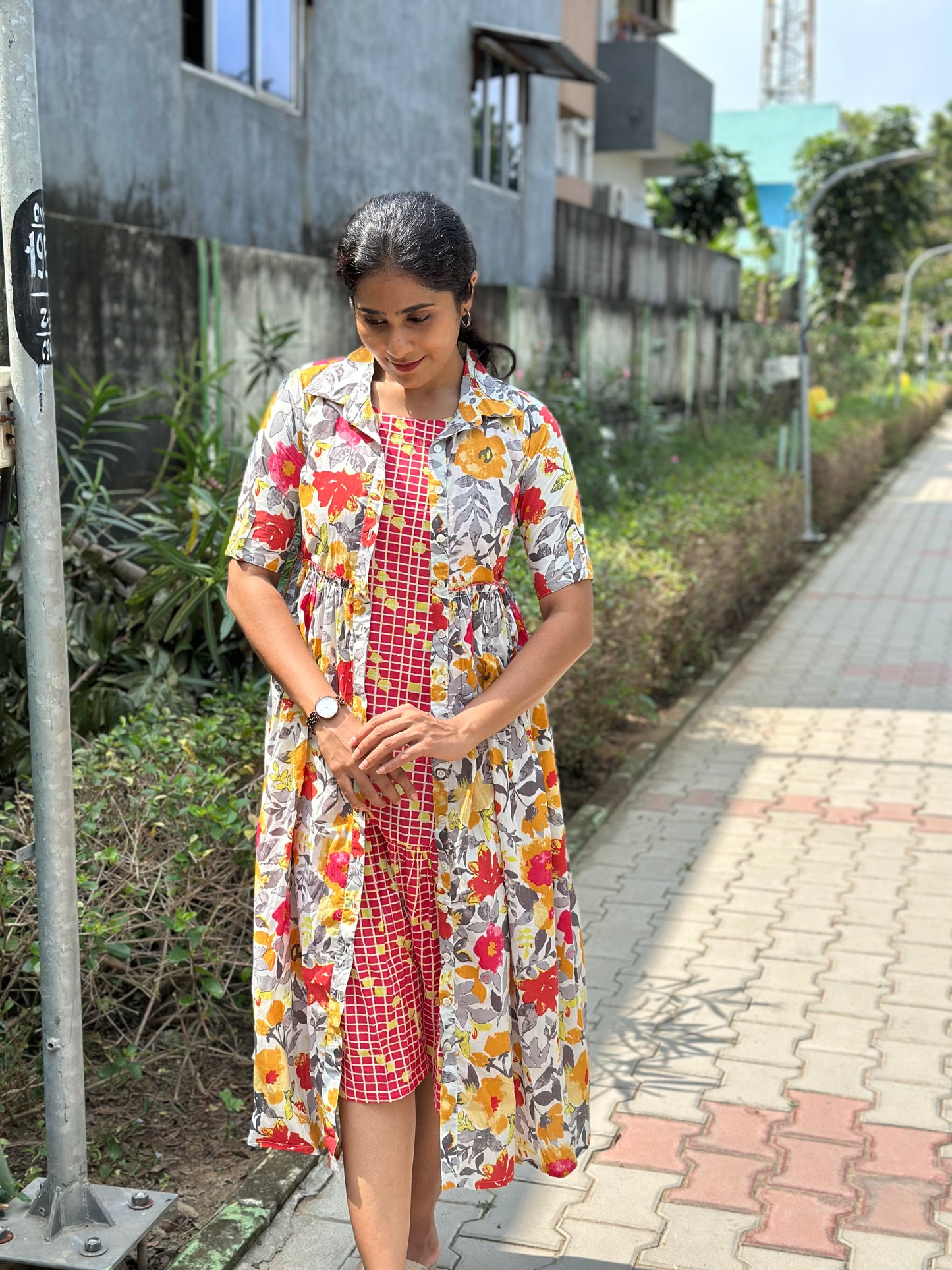 Jinisha - Two layered jacket dress - Floral