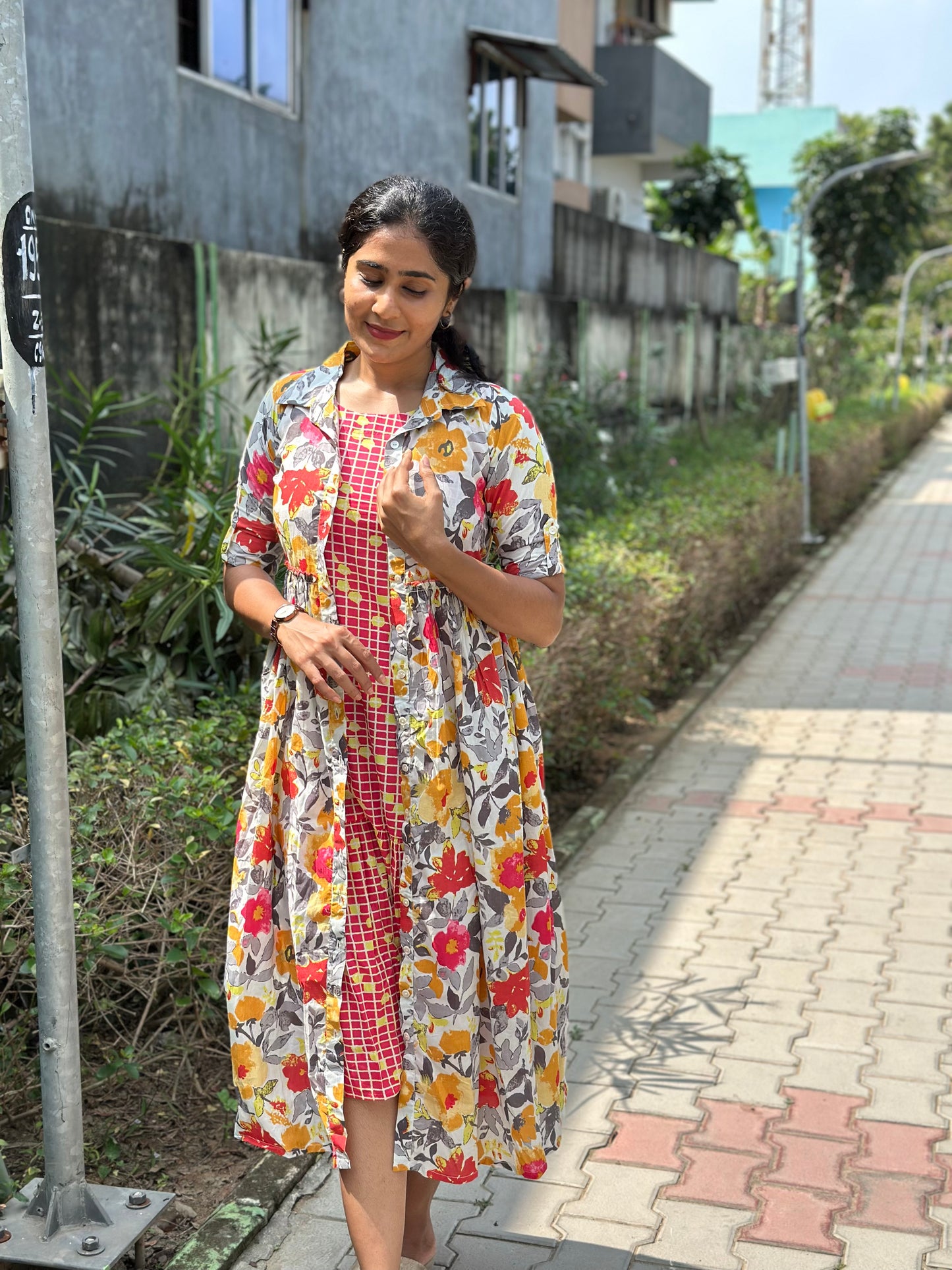 Jinisha - Two layered jacket dress - Floral