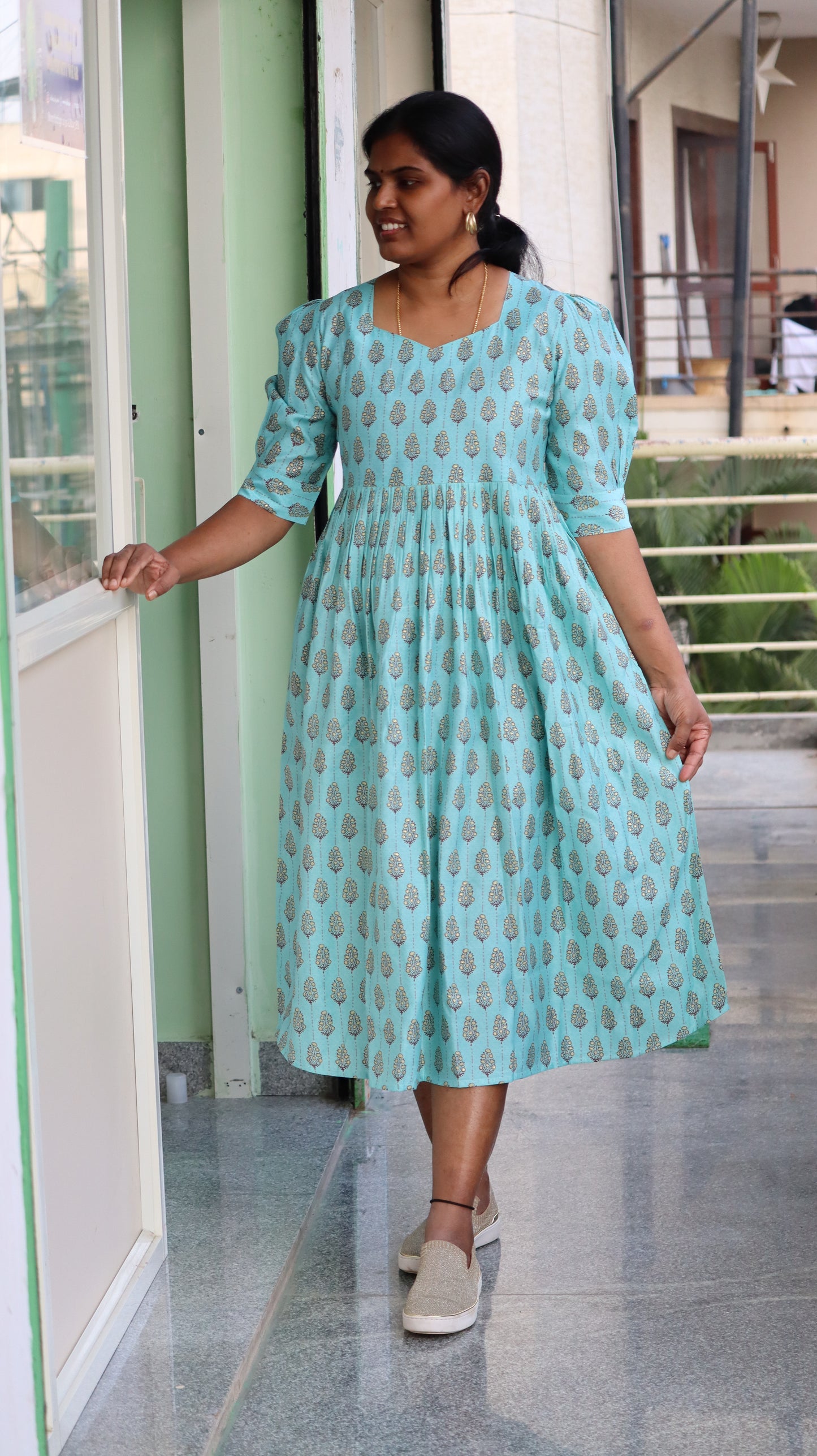 Saara -  Muslin Designer sleeves Casual / Vacation dress - Blue