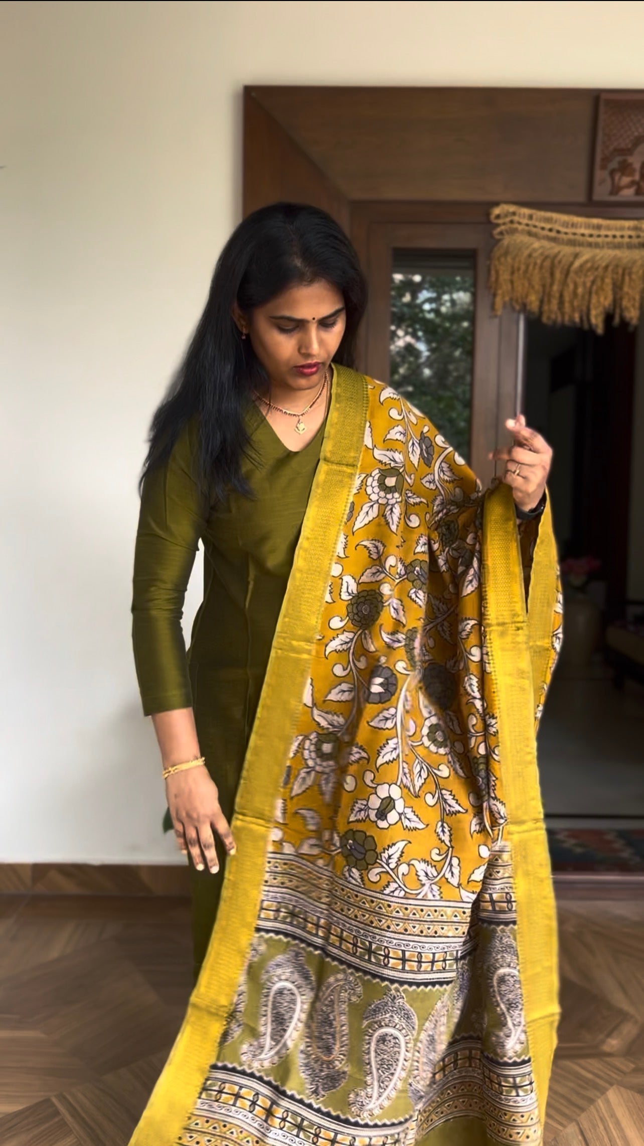 Kalamkari Dupatta - Chennuri silk - Pastel Yellow