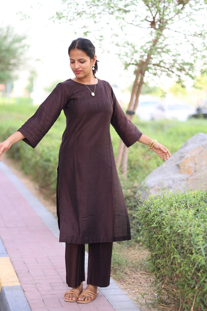Abilasha - Brown Silk cotton set with Tissue dupatta