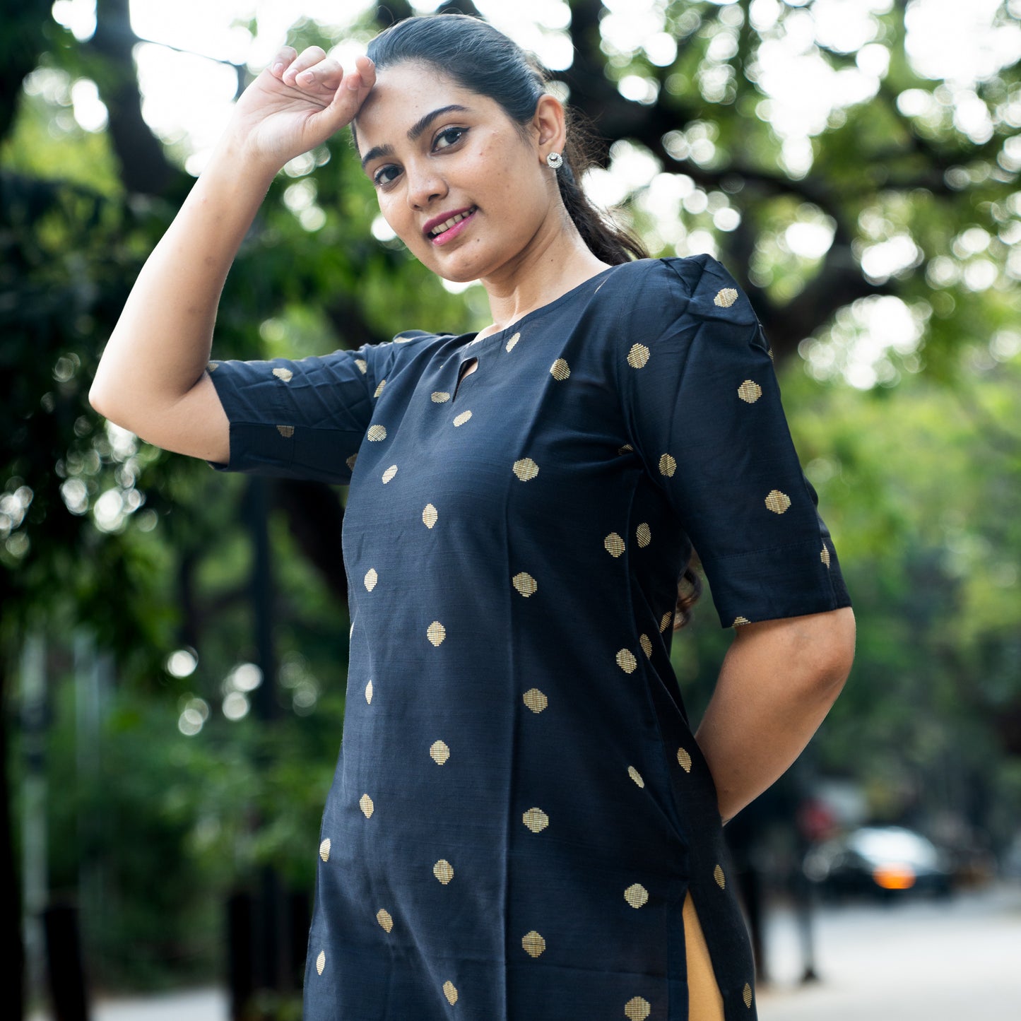 Lahari - Cotton Silk Weave Kurta - Black