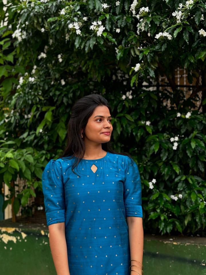 Advika - Cotton Silk Weave Kurta - Blue