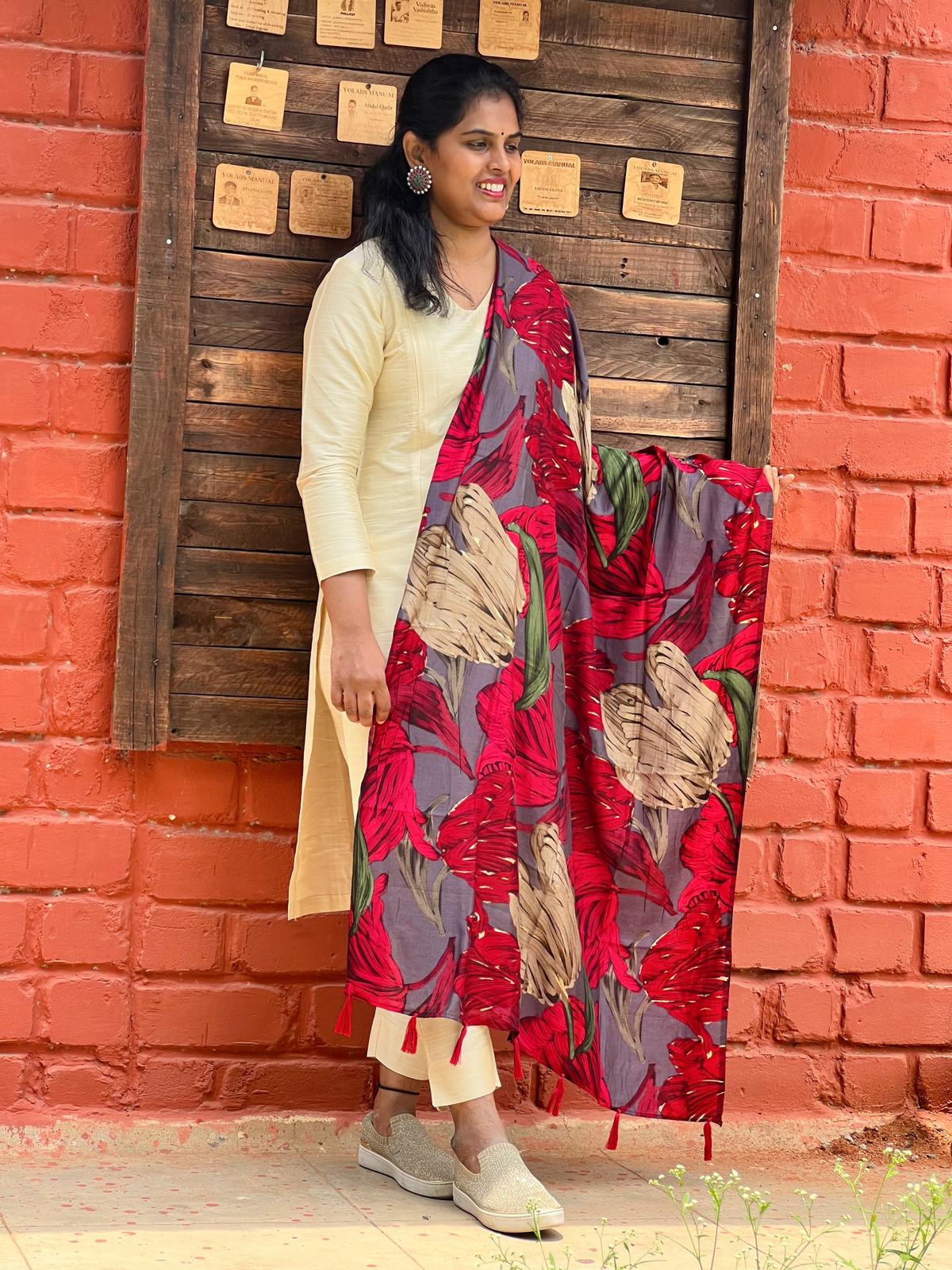 Maslin - Digital Print Dupatta - Maroon ,Blue and Beige