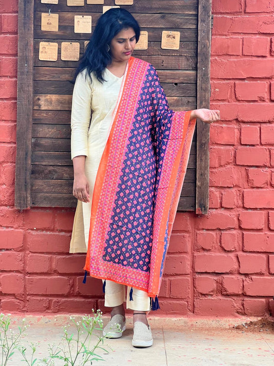 Maslin Dupatta - Navy Blue , Orange border