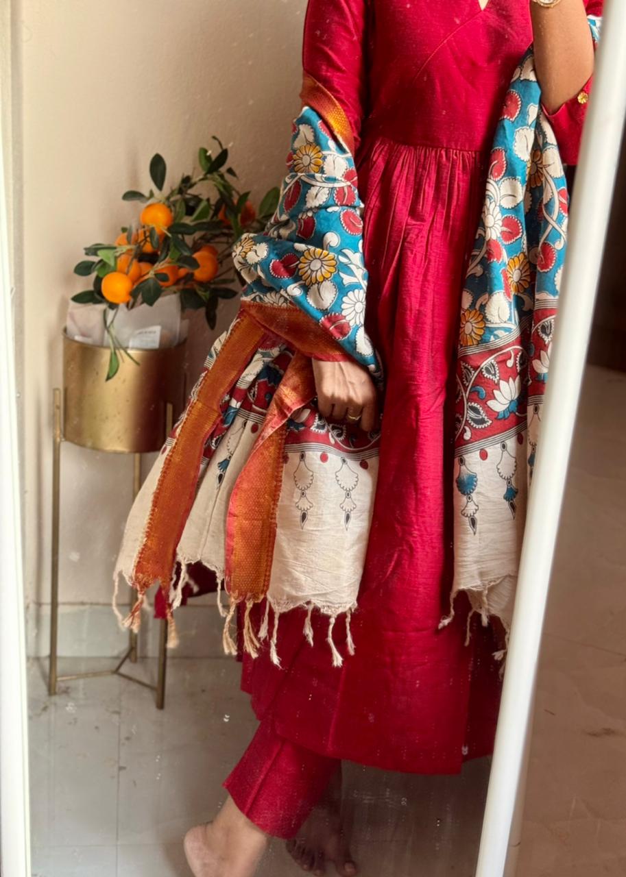 Navya - Maroon Nyra Silk cotton set with Kalamkari Dupatta