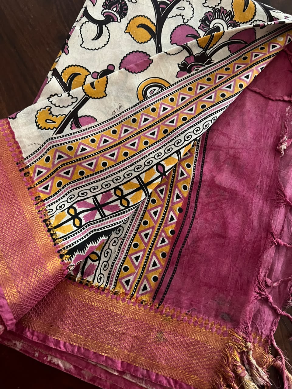 Kalamkari Dupatta - Chennuri silk - Pink and yellow floral