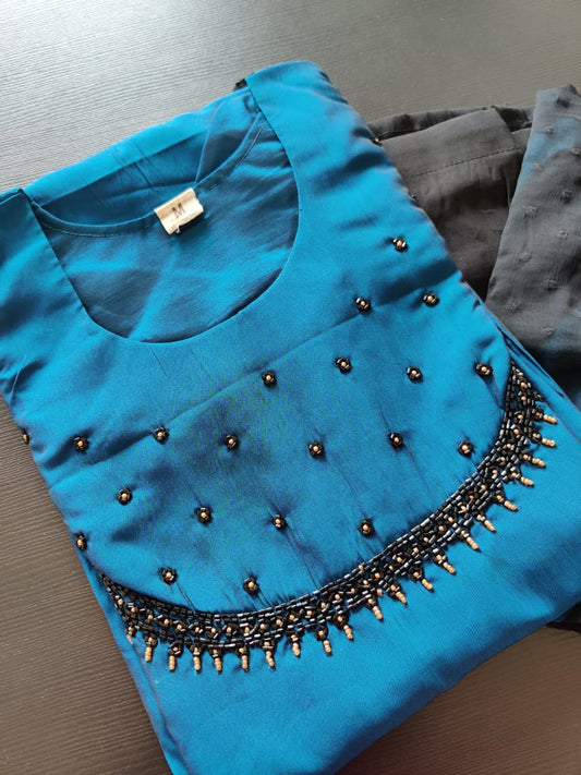 Silk suit - Blue & Black