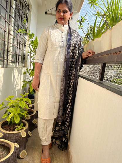 Dhamayanti - Kadhi Cotton suit