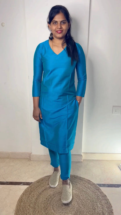Srinidhi - Silk Cotton Kurta Set - Aqua Blue