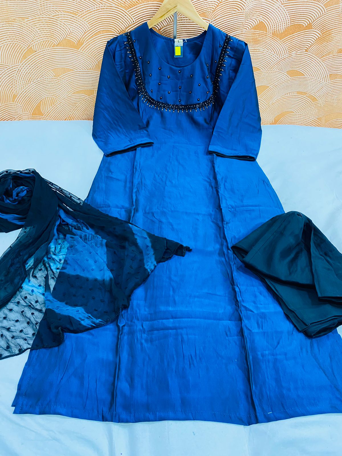 Silk suit - Blue & Black